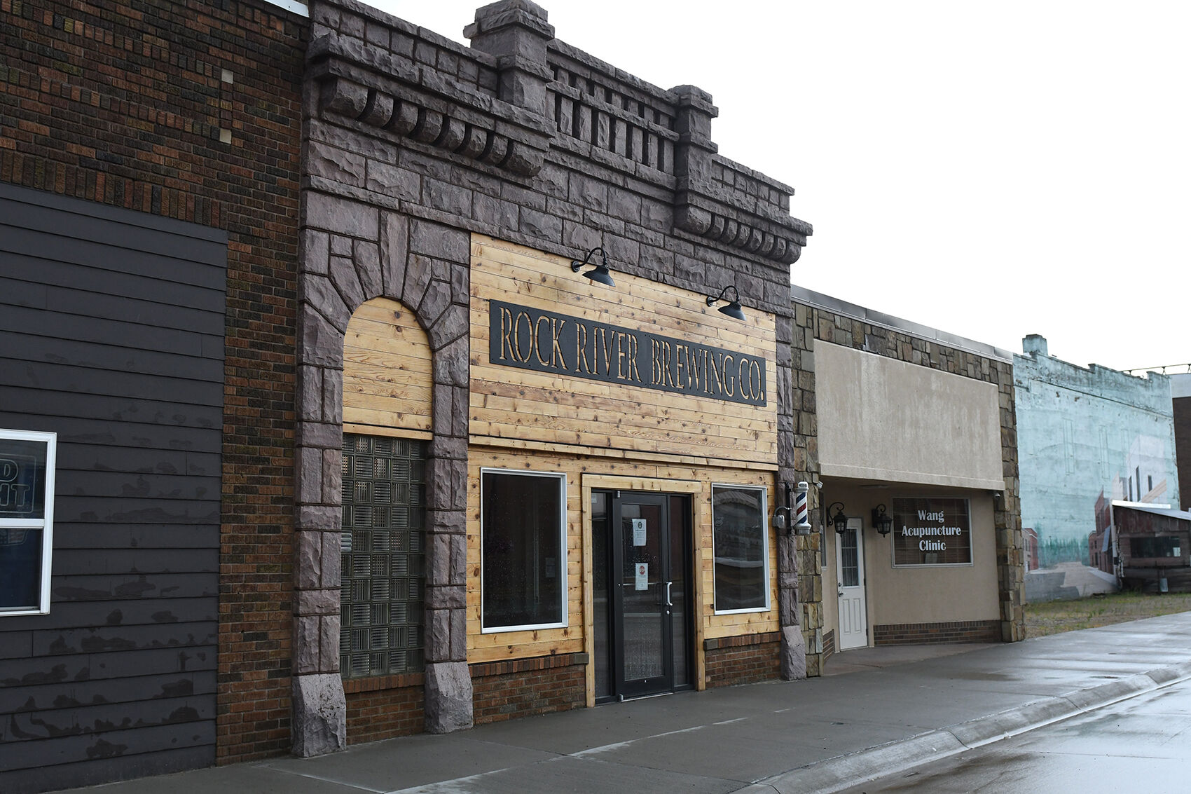 Rock River Brewing Co. outside shot